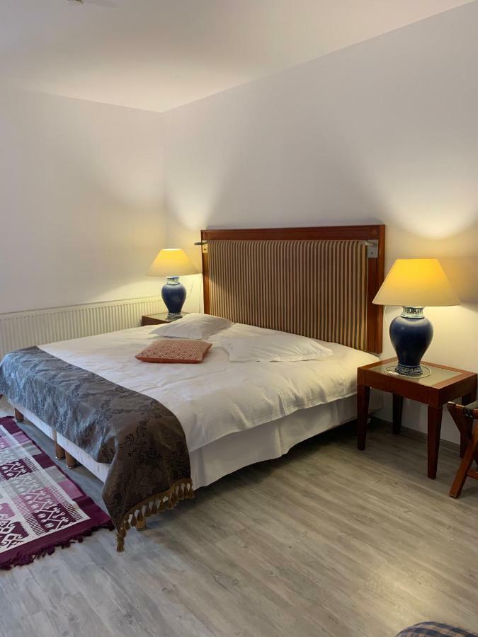Complex Eos Hotel Valea Lupului  Buitenkant foto